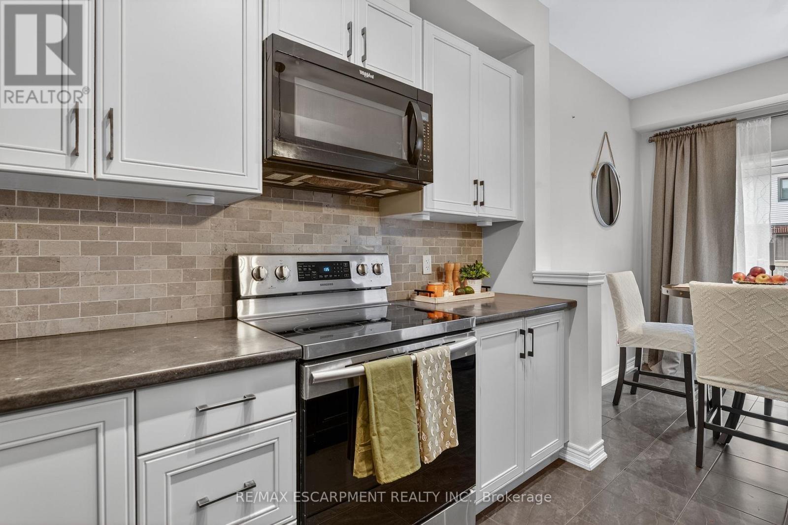 73 Severino Circle, West Lincoln, Ontario  L0R 2A0 - Photo 14 - X12700606