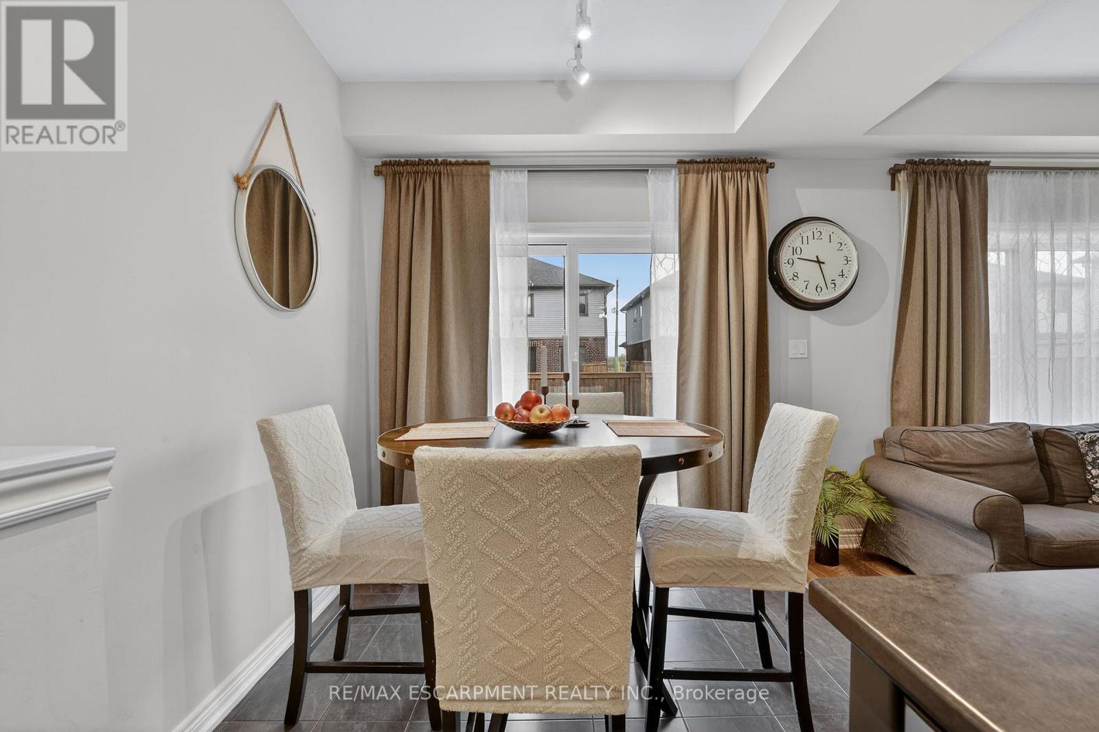 73 Severino Circle, West Lincoln, Ontario  L0R 2A0 - Photo 17 - X12700606