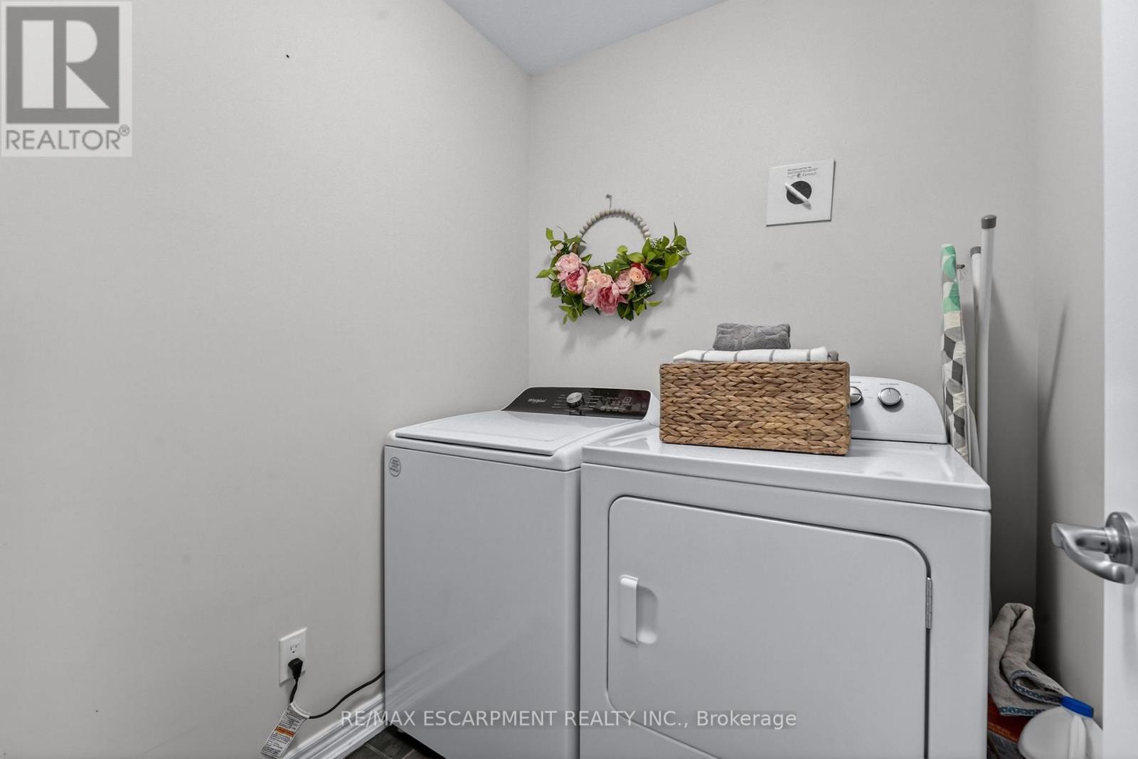 73 Severino Circle, West Lincoln, Ontario  L0R 2A0 - Photo 31 - X12700606