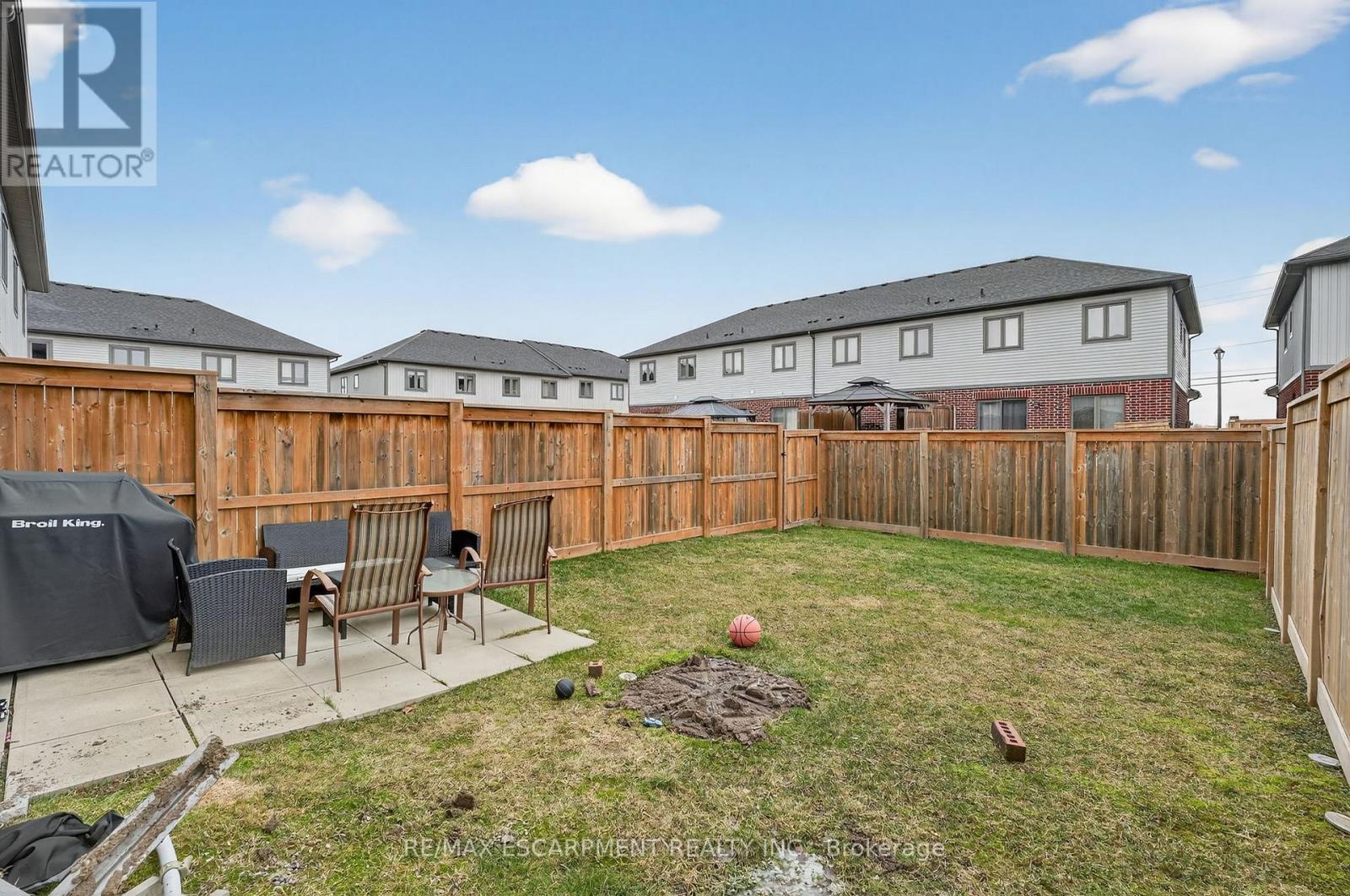 73 Severino Circle, West Lincoln, Ontario  L0R 2A0 - Photo 36 - X12700606