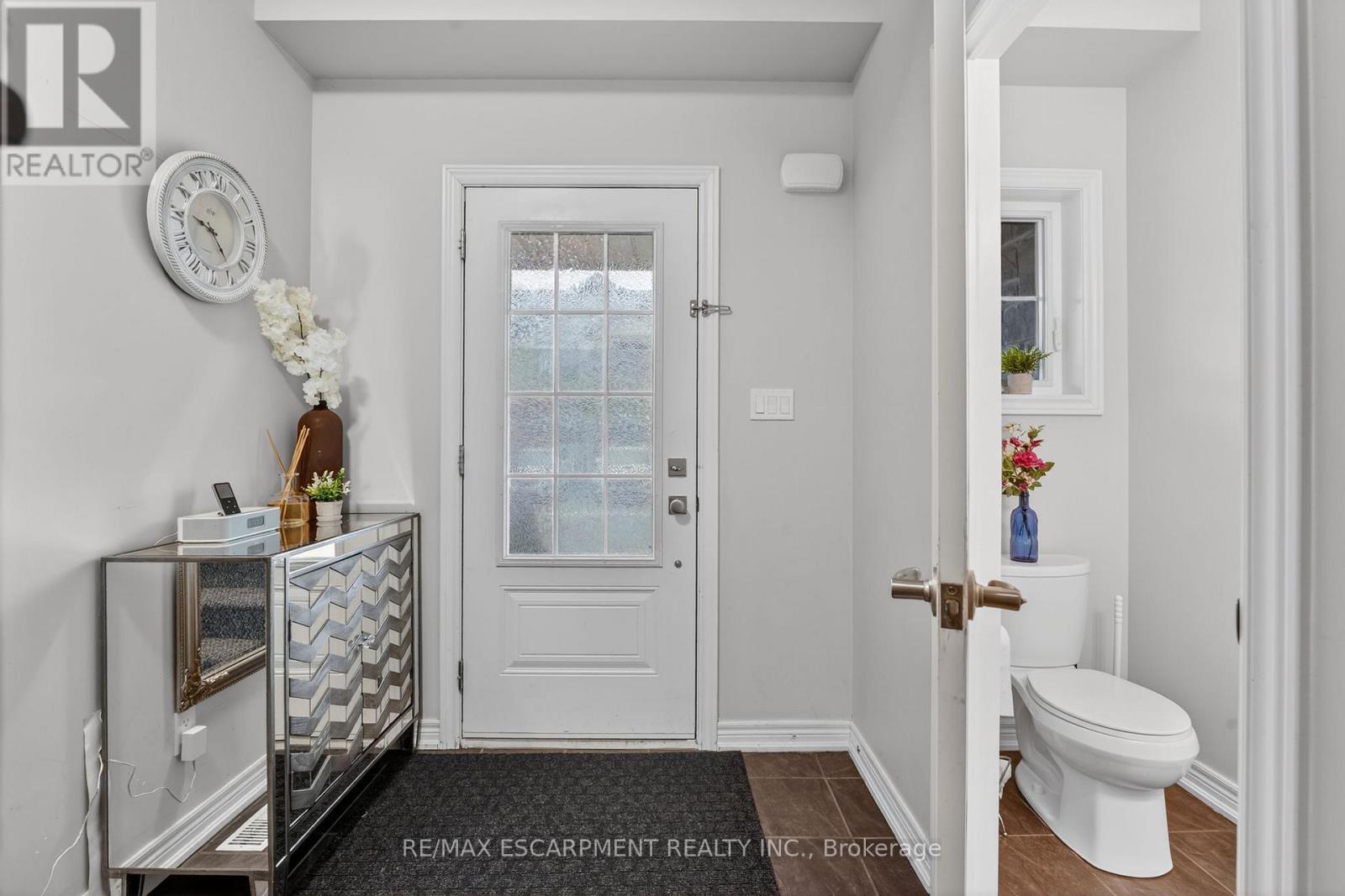 73 Severino Circle, West Lincoln, Ontario  L0R 2A0 - Photo 5 - X12700606