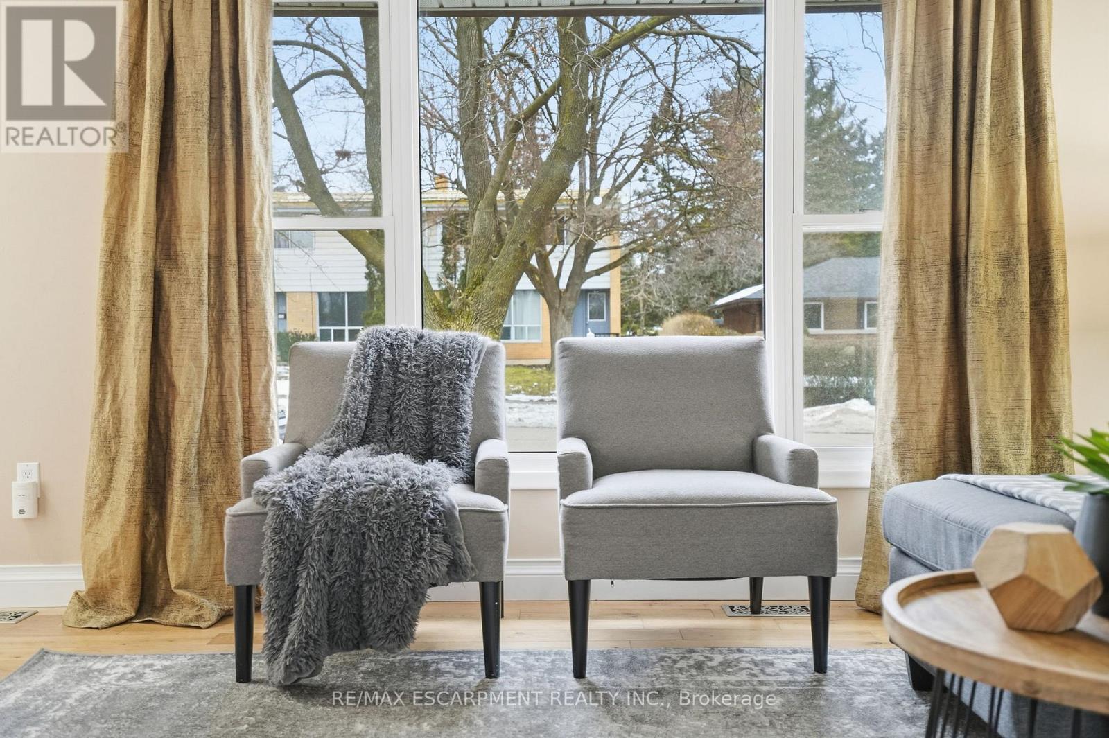 16 Alison Avenue, Waterloo, Ontario  N1R 1M9 - Photo 11 - X12700634