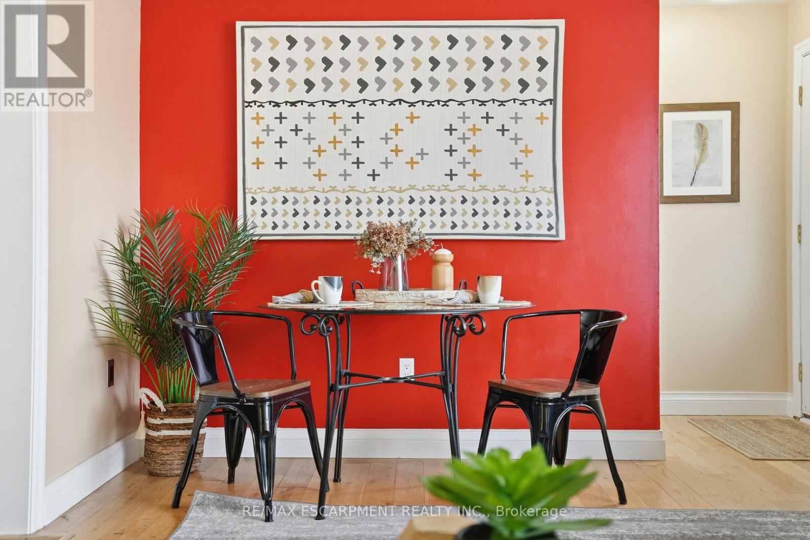 16 Alison Avenue, Waterloo, Ontario  N1R 1M9 - Photo 12 - X12700634