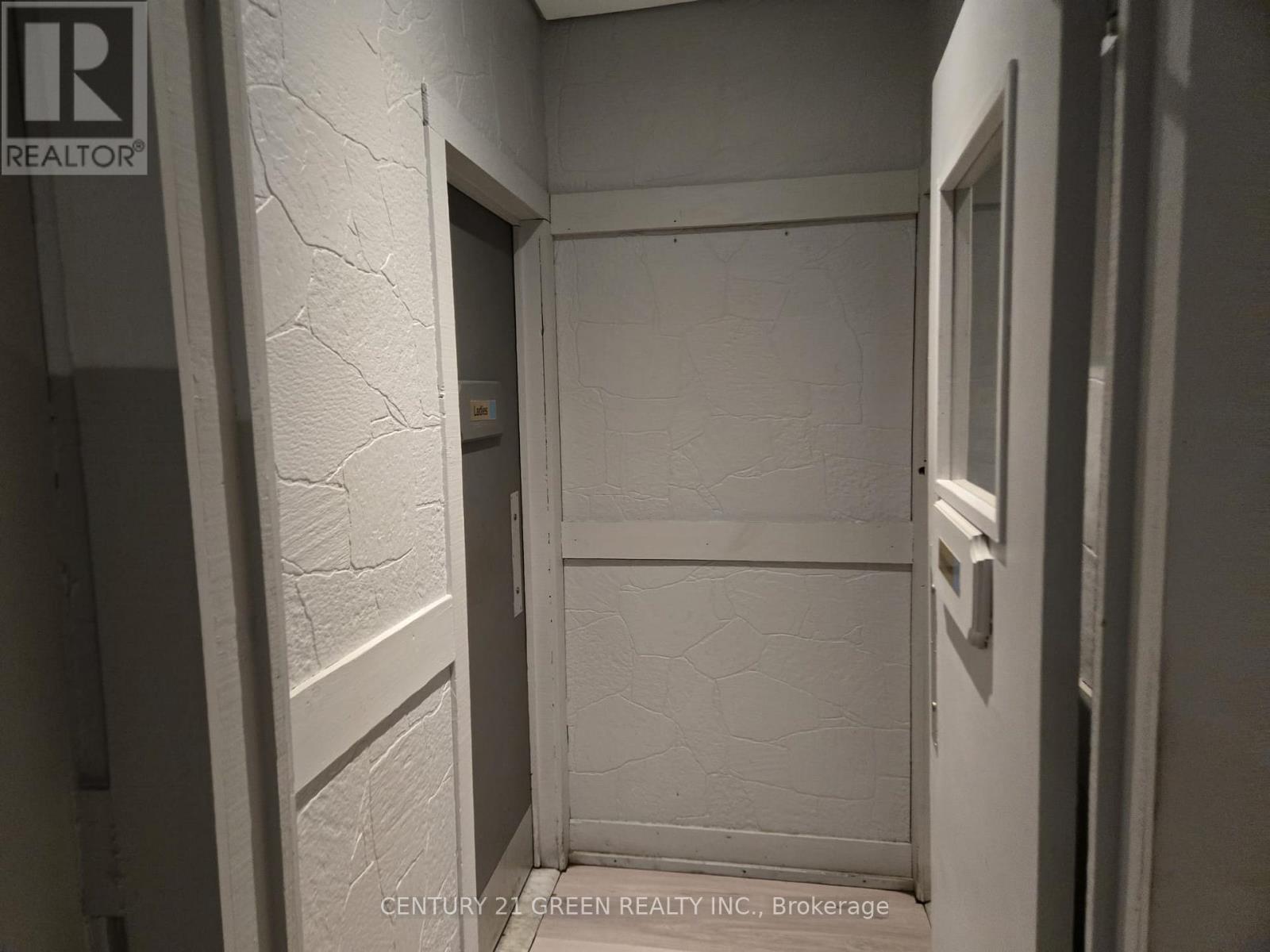 #232 - 246 Governors Road, Hamilton, Ontario  L9H 3K2 - Photo 13 - X12700672