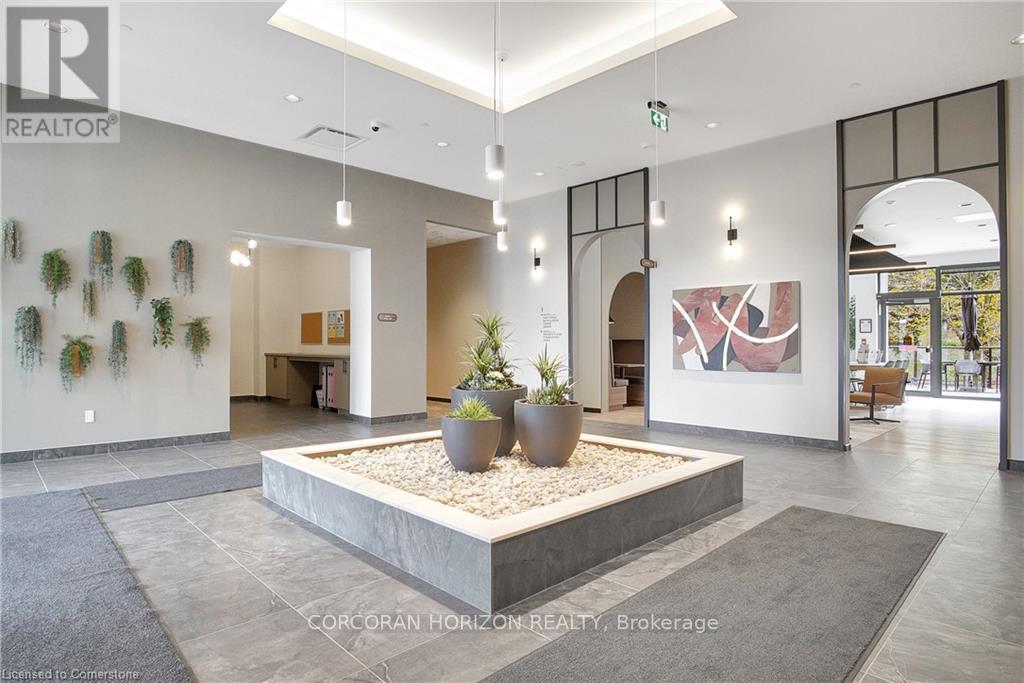 724 - 525 New Dundee Road, Kitchener, Ontario  N2P 0K8 - Photo 4 - X12700746