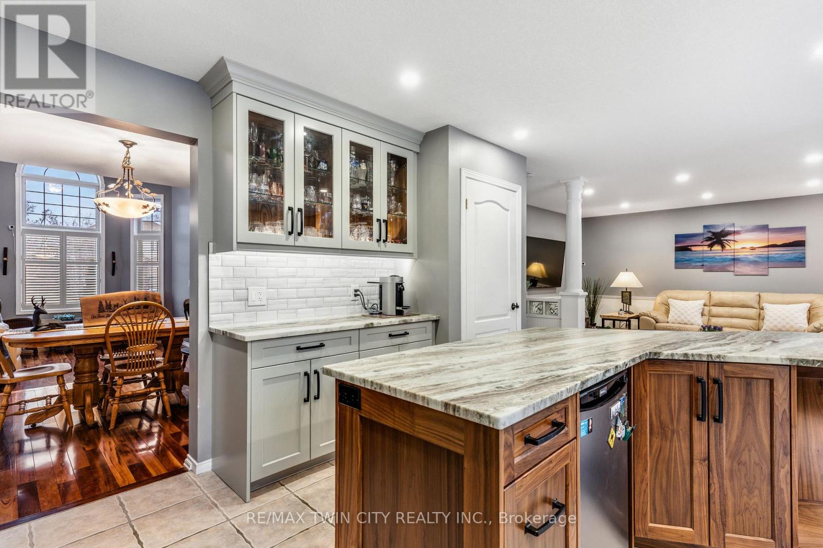 113 Deer Ridge Drive, Kitchener, Ontario  N2P 2K9 - Photo 15 - X12700756