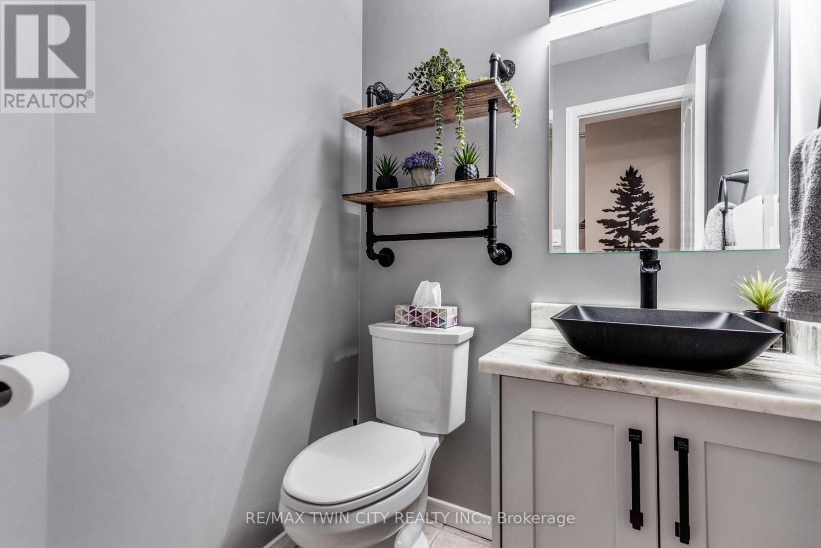 113 Deer Ridge Drive, Kitchener, Ontario  N2P 2K9 - Photo 18 - X12700756