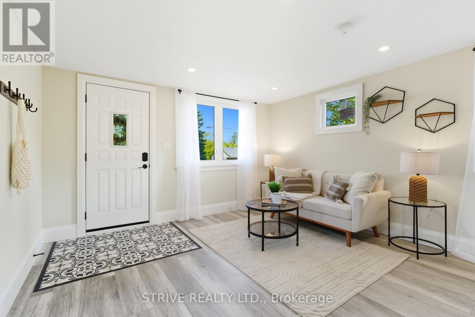 1120 Somerville Street, Oshawa, Ontario  L1G 4K5 - Photo 6 - E12700884