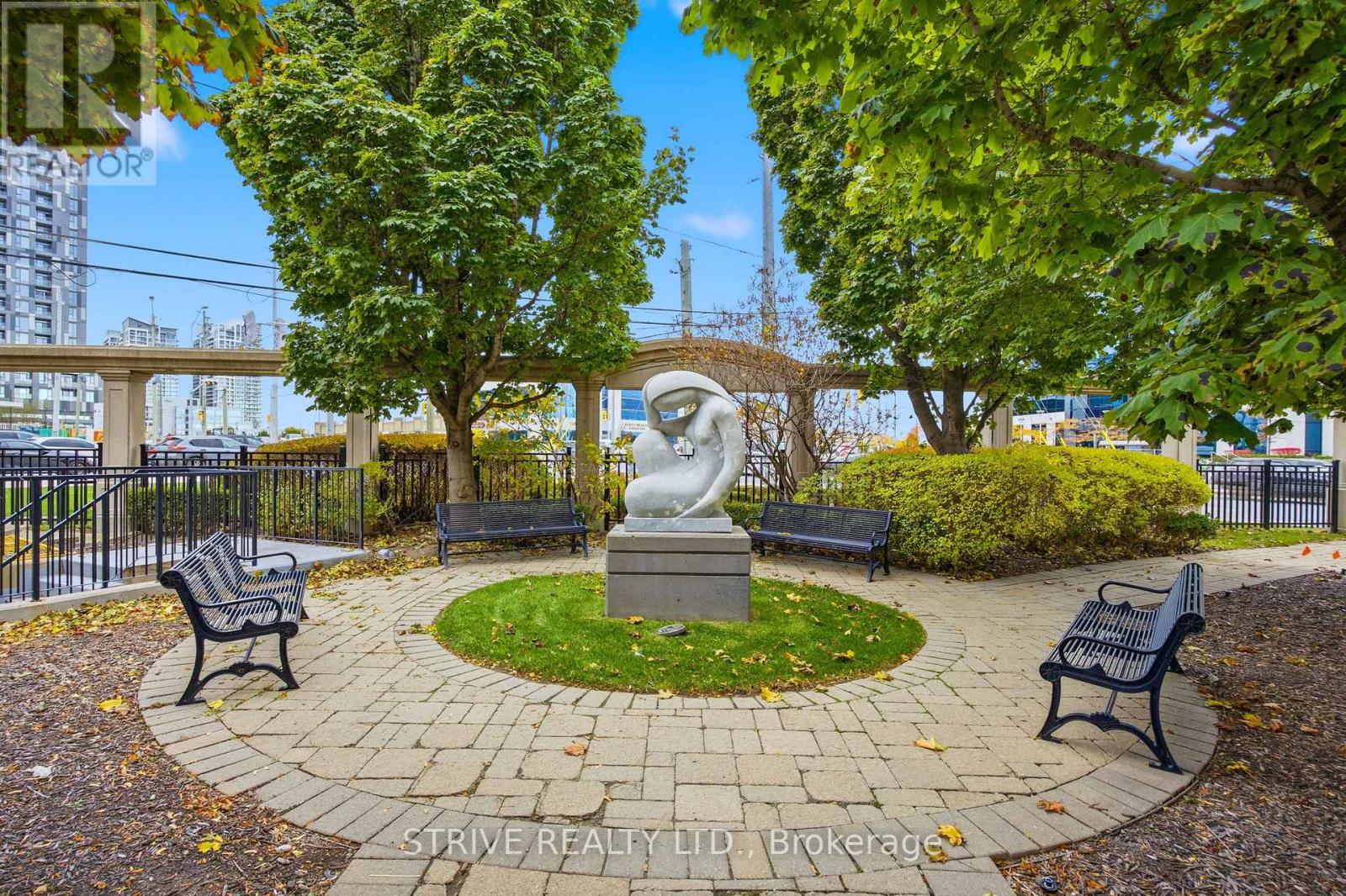 417 - 9225 Jane Street, Vaughan, Ontario L6A 0J7 - Photo 6 - N12700872