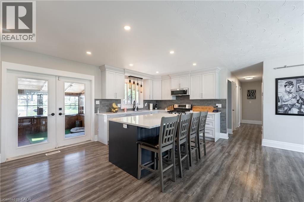 350 Kemp Road W, Grimsby, Ontario  L3M 4E7 - Photo 13 - 40798931