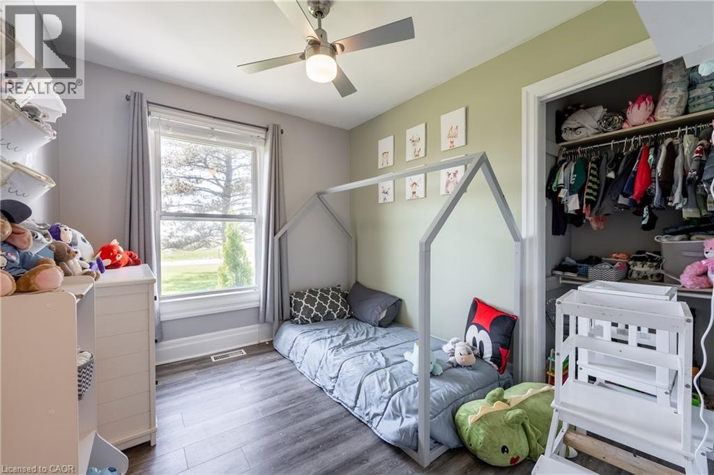 350 Kemp Road W, Grimsby, Ontario  L3M 4E7 - Photo 25 - 40798931