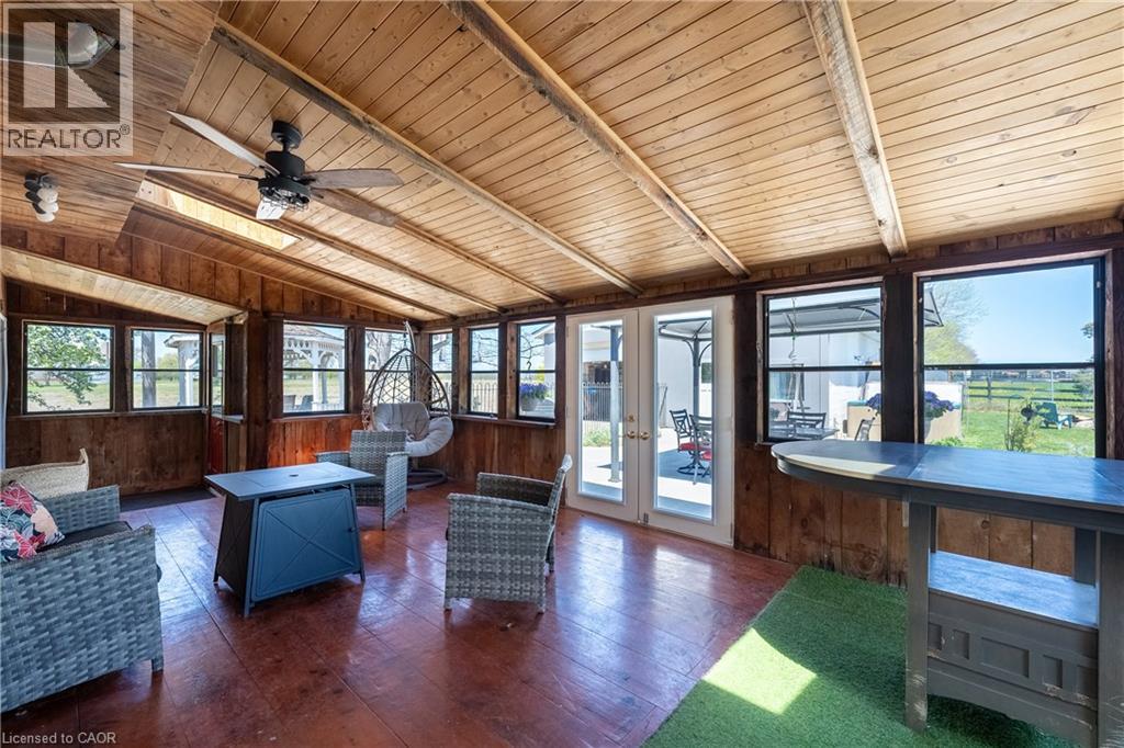 350 Kemp Road W, Grimsby, Ontario  L3M 4E7 - Photo 34 - 40798931