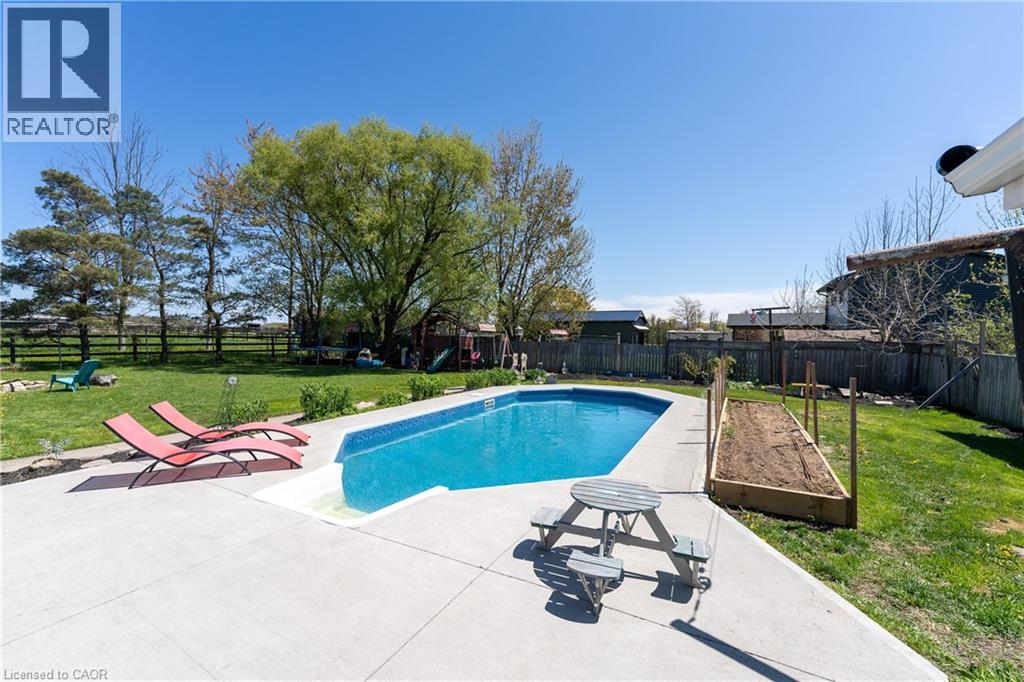 350 Kemp Road W, Grimsby, Ontario  L3M 4E7 - Photo 41 - 40798931