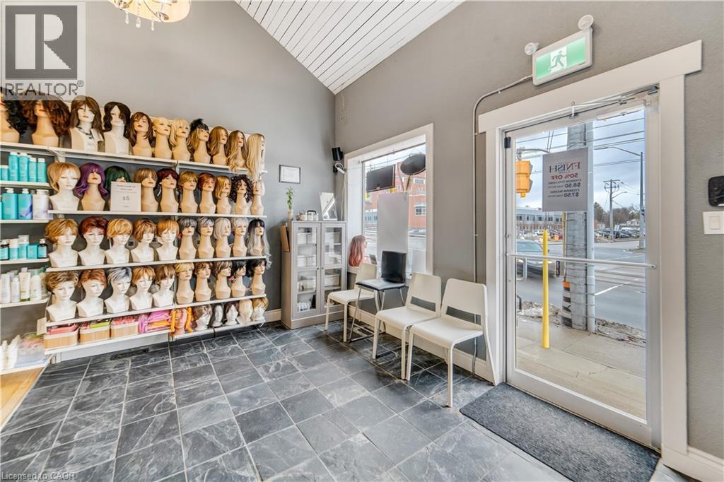 938 King Street W, Kitchener, Ontario  N2G 1G4 - Photo 9 - 40792904