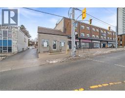 938 KING Street W, Kitchener, Ontario