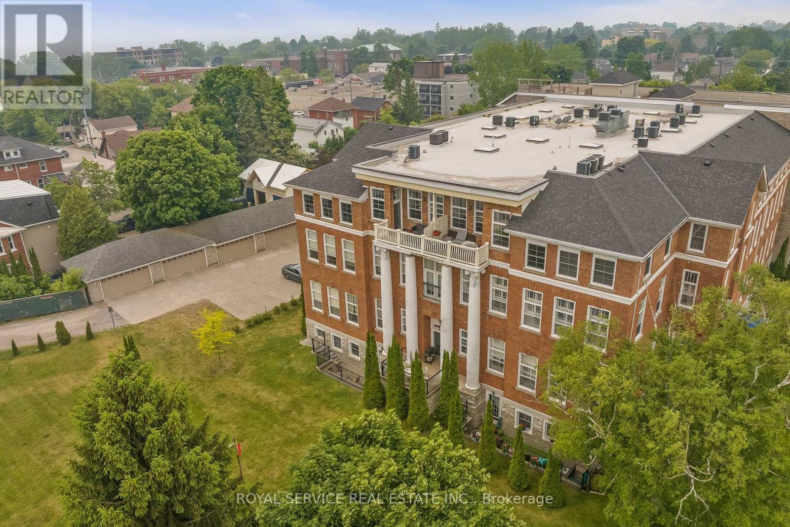 403 - 323 George Street, Cobourg, Ontario  K9A 3L9 - Photo 3 - X12700774