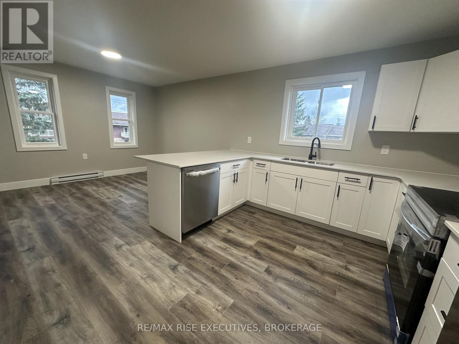 1 - 565 Emma Street, Gananoque, Ontario  K7G 2Y6 - Photo 2 - X12700824