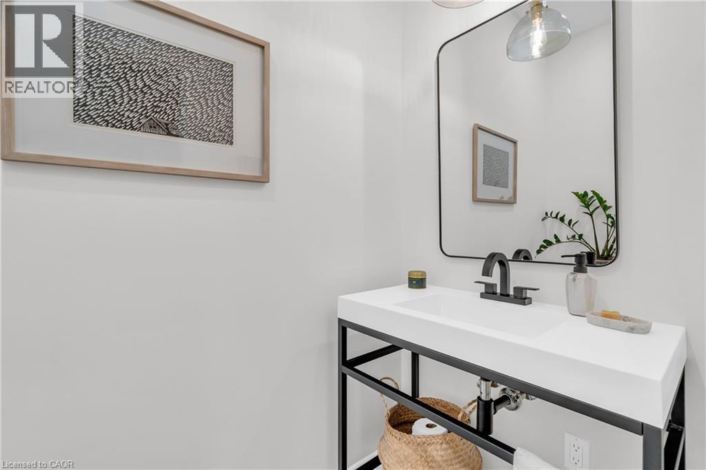 610 Rock Point Crescent, Waterloo, Ontario  N2V 2K3 - Photo 16 - 40795409