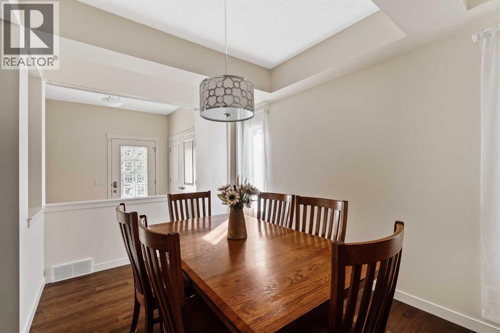 42 Drake Landing Drive, Okotoks, Alberta  T1S 0B9 - Photo 6 - A2270608