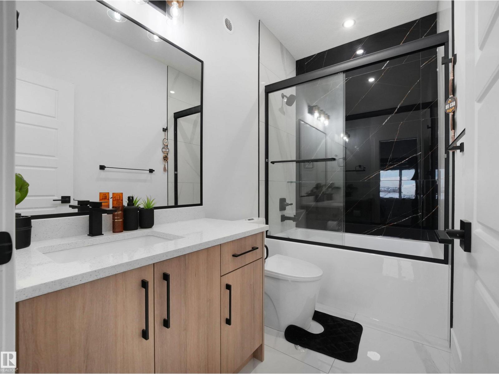 2928 1 Av Sw, Edmonton, Alberta  T6X 3E2 - Photo 41 - E4470182