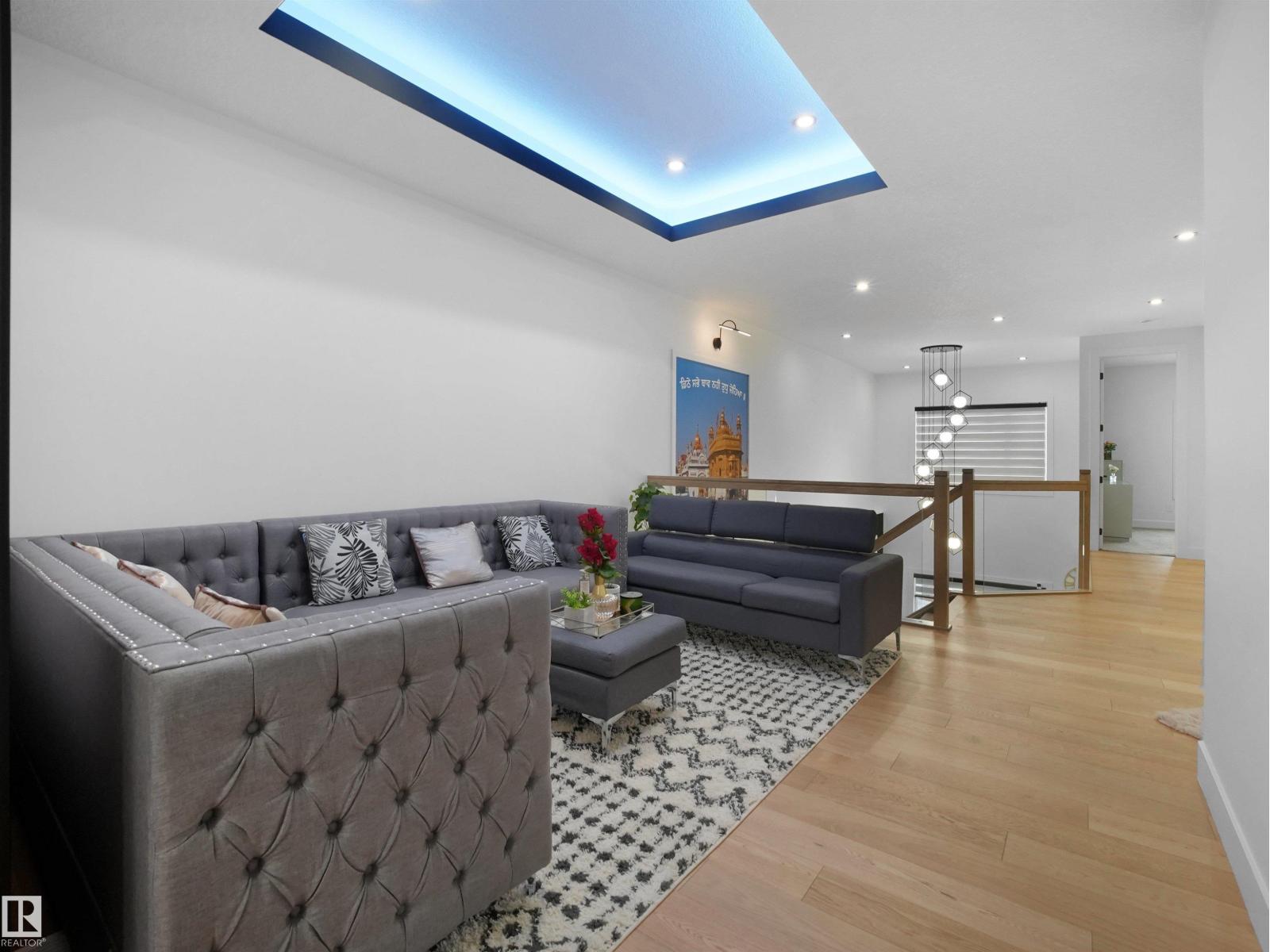 2928 1 Av Sw, Edmonton, Alberta  T6X 3E2 - Photo 32 - E4470182