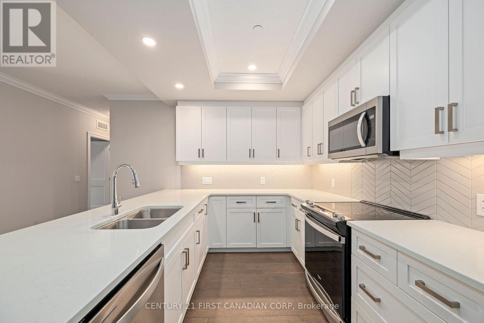 708 - 460 Callaway Road, London North, Ontario  N6G 0N8 - Photo 3 - X12700780