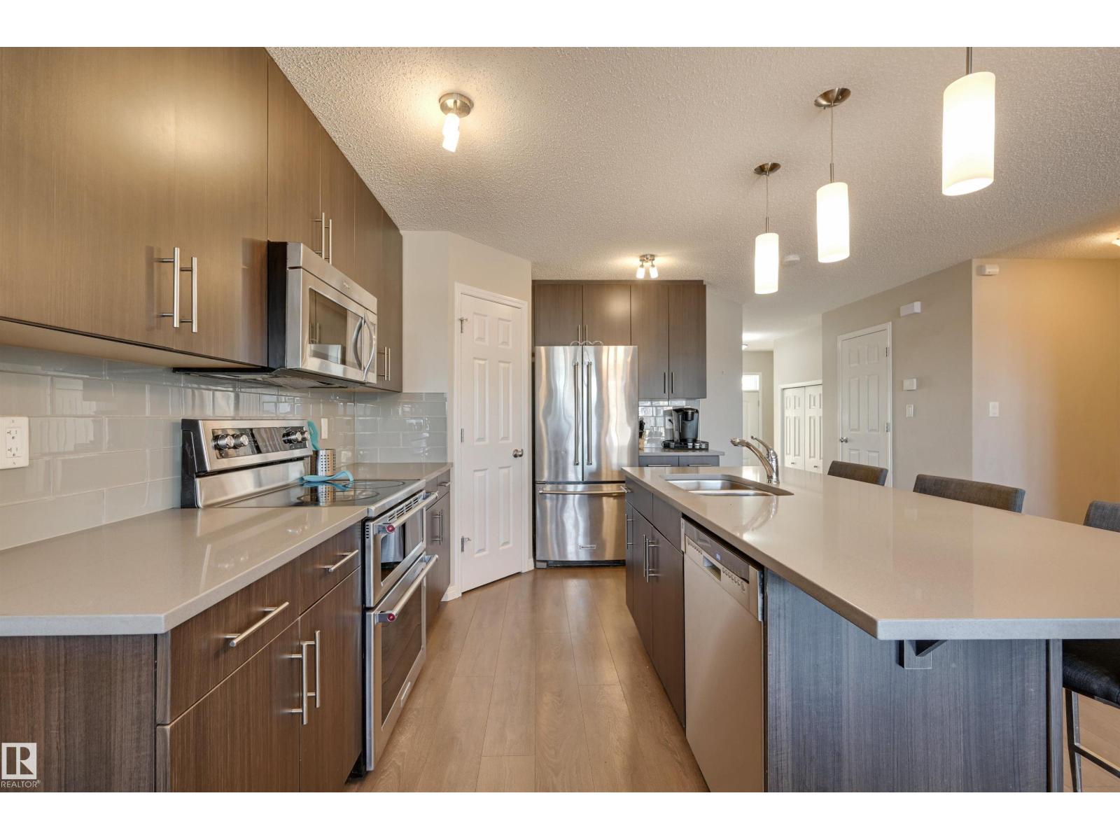 2720 Coughlan Green Gr Sw, Edmonton, Alberta  T6W 3N8 - Photo 6 - E4470185