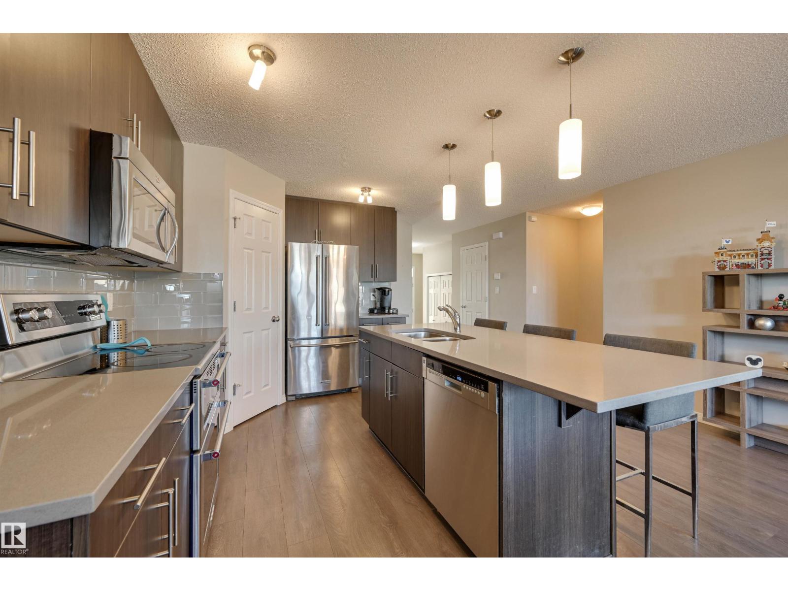 2720 Coughlan Green Gr Sw, Edmonton, Alberta  T6W 3N8 - Photo 9 - E4470185