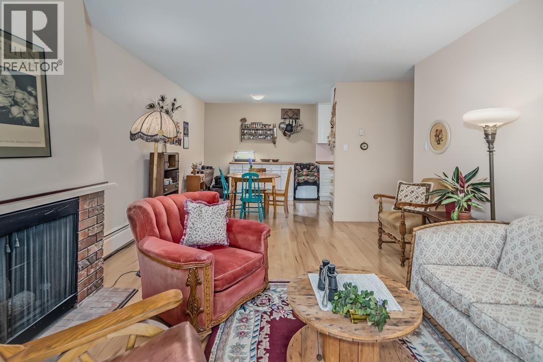 307 5340 Hastings Street, Burnaby, British Columbia  V5B 1R1 - Photo 11 - R3079915