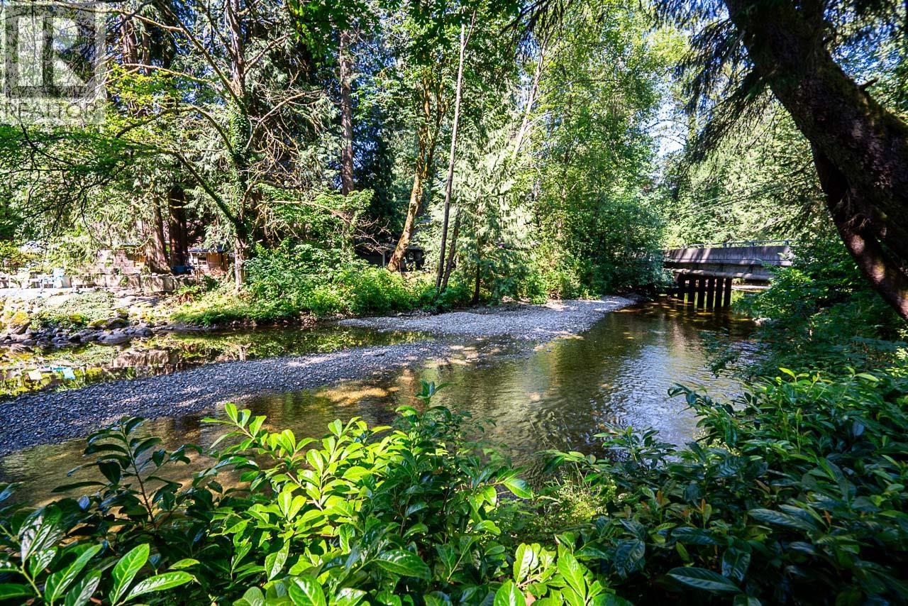 22592 132 Avenue, Maple Ridge, British Columbia  V4R 2R2 - Photo 37 - R3079893