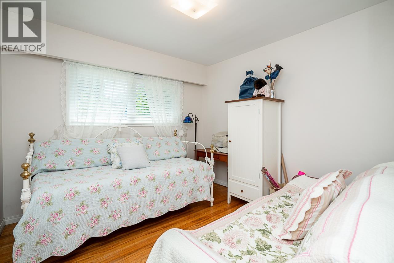 22592 132 Avenue, Maple Ridge, British Columbia  V4R 2R2 - Photo 21 - R3079893