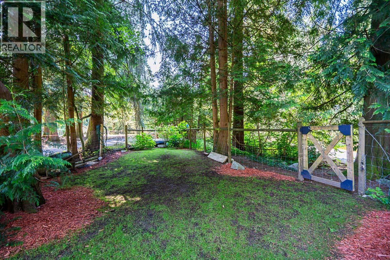 22592 132 Avenue, Maple Ridge, British Columbia  V4R 2R2 - Photo 35 - R3079893