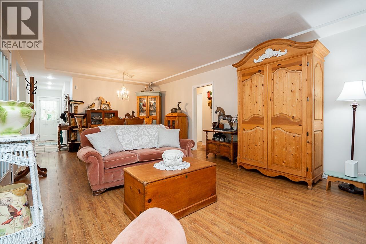 22592 132 Avenue, Maple Ridge, British Columbia  V4R 2R2 - Photo 9 - R3079893