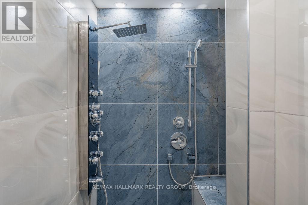 1904 - 1785 Frobisher Lane, Ottawa, Ontario  K1G 3T7 - Photo 33 - X12700858