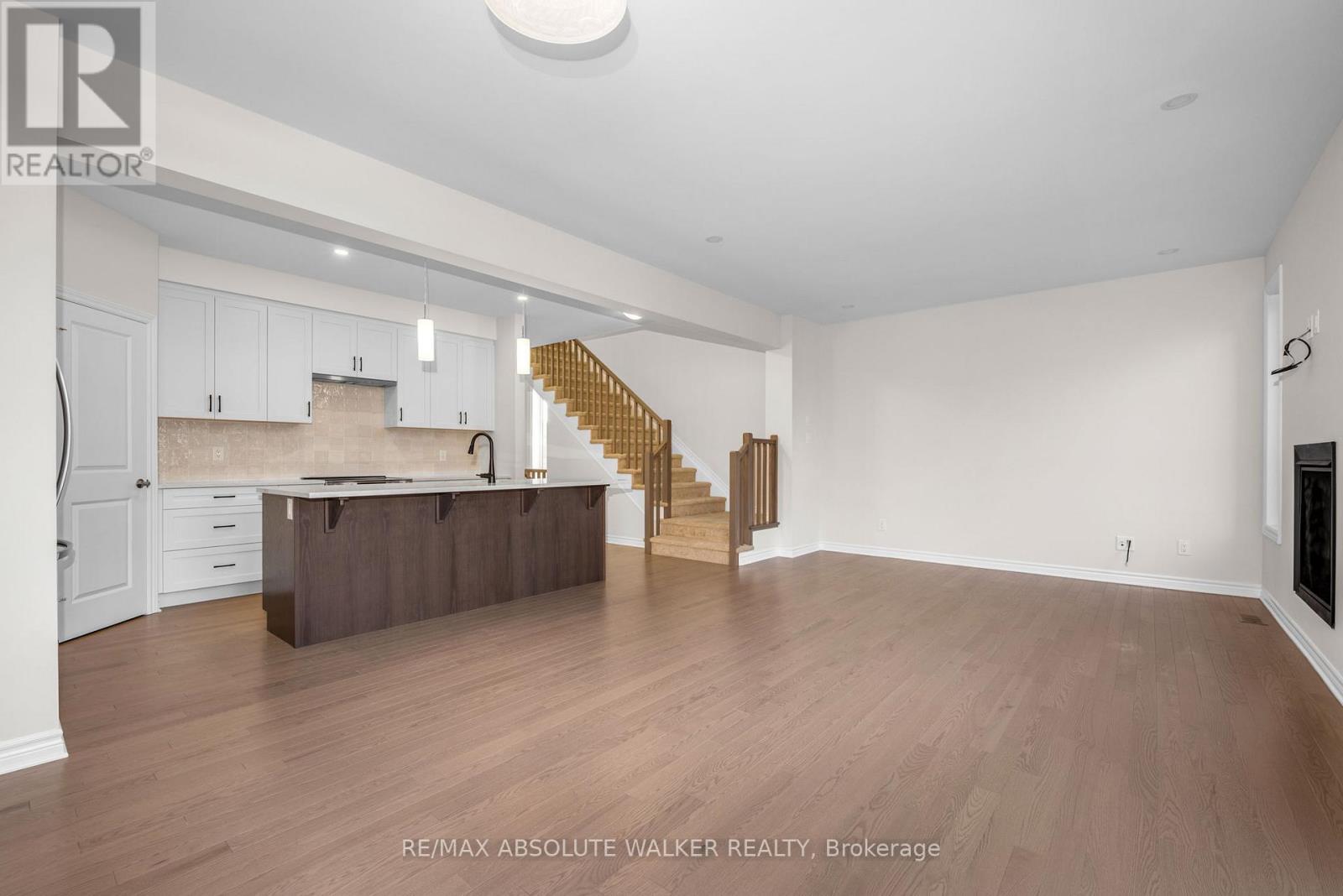 702 Du Rivage Street, Clarence-Rockland, Ontario  K4K 0K1 - Photo 10 - X12700868