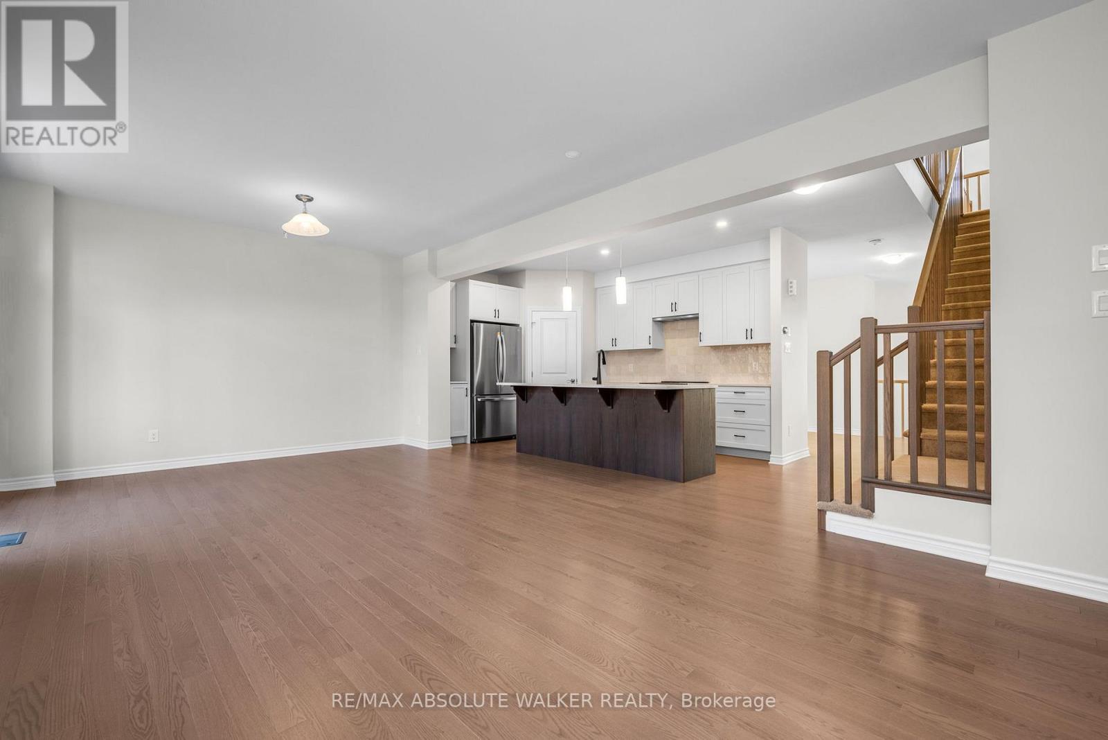 702 Du Rivage Street, Clarence-Rockland, Ontario  K4K 0K1 - Photo 12 - X12700868