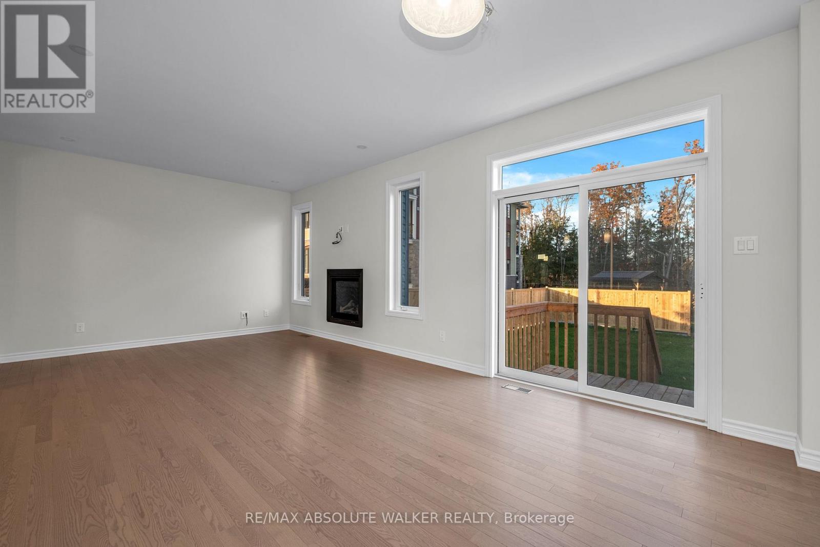 702 Du Rivage Street, Clarence-Rockland, Ontario  K4K 0K1 - Photo 9 - X12700868