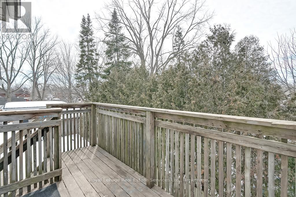 Upper - 33 Rose Avenue, Brantford, Ontario  N3S 2M3 - Photo 22 - X12700794