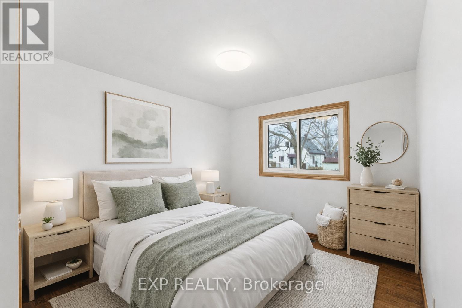 6049 Tampa Court, Niagara Falls (Church's Lane), Ontario  L2J 3Z9 - Photo 12 - X12700822