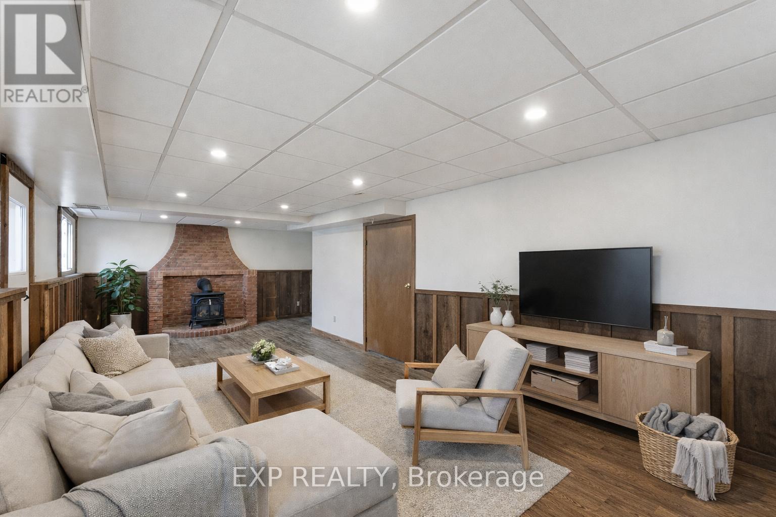 6049 Tampa Court, Niagara Falls (Church's Lane), Ontario  L2J 3Z9 - Photo 18 - X12700822