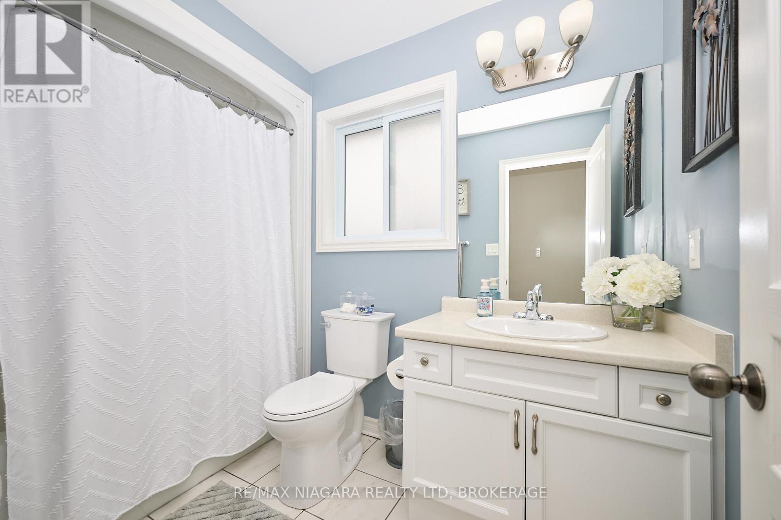 8725 Kelsey Crescent, Niagara Falls (Forestview), Ontario  L2H 0E5 - Photo 20 - X12700874