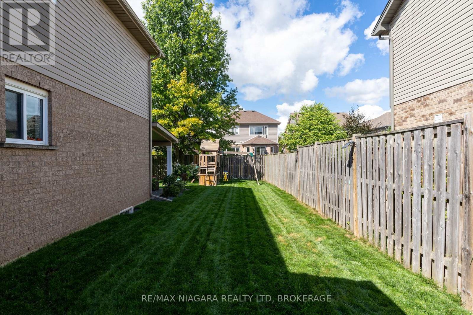 8725 Kelsey Crescent, Niagara Falls (Forestview), Ontario  L2H 0E5 - Photo 37 - X12700874