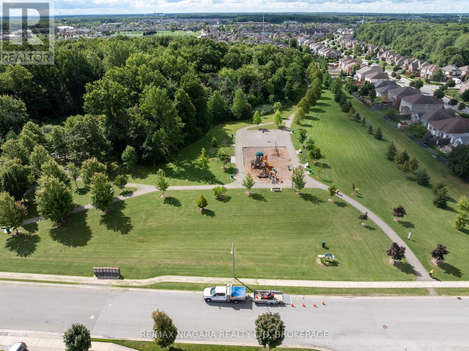 8725 Kelsey Crescent, Niagara Falls (Forestview), Ontario  L2H 0E5 - Photo 47 - X12700874