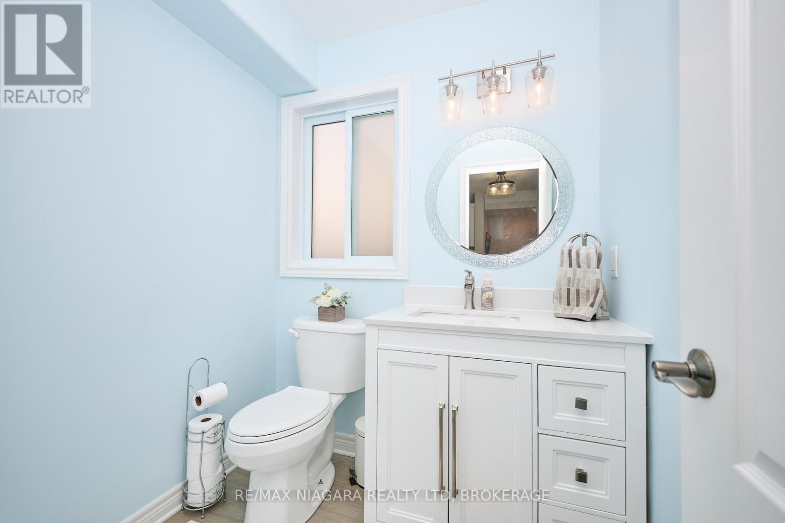 8725 Kelsey Crescent, Niagara Falls (Forestview), Ontario  L2H 0E5 - Photo 6 - X12700874