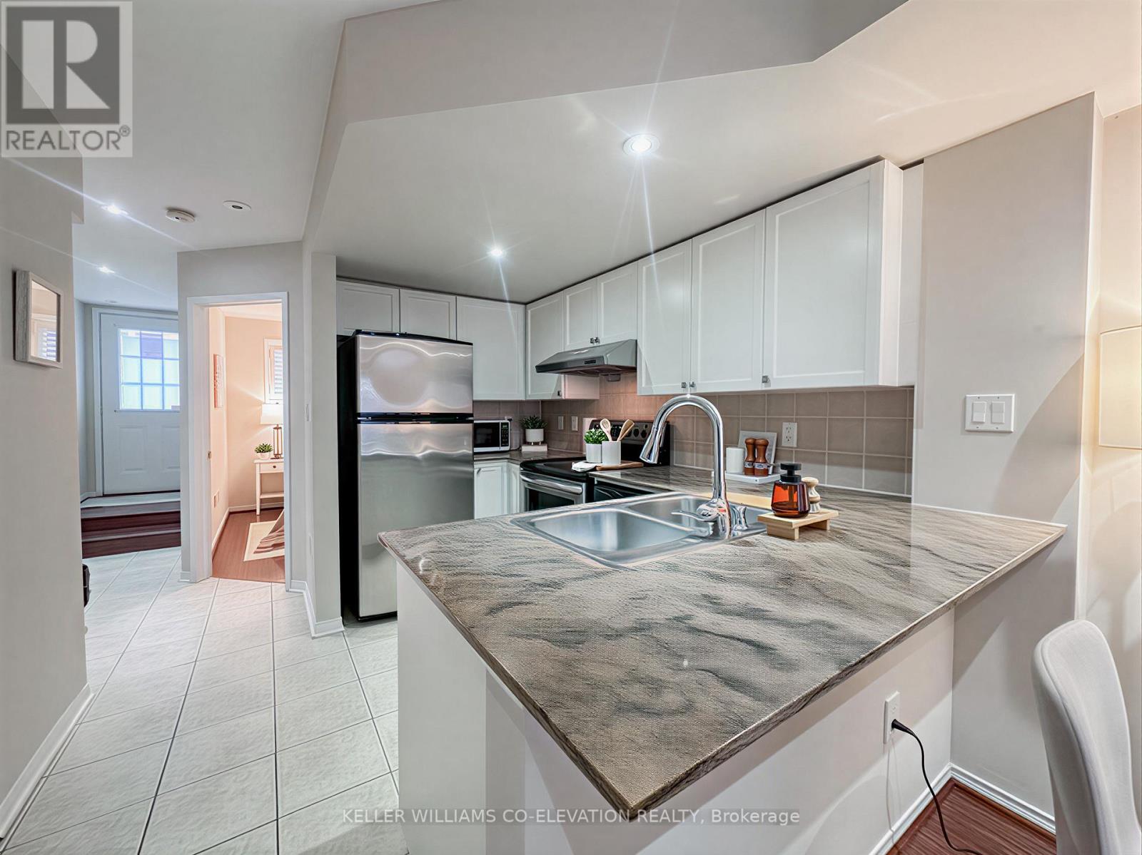 13 - 25 Foundry Avenue N, Toronto, Ontario  M6H 4K7 - Photo 13 - W12669976