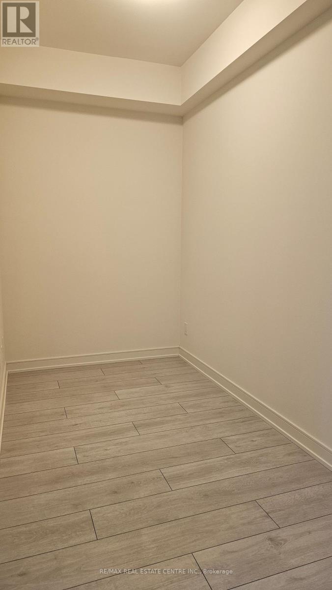 710 - 8020 Derry Road, Milton, Ontario  L9T 9N7 - Photo 8 - W12700588