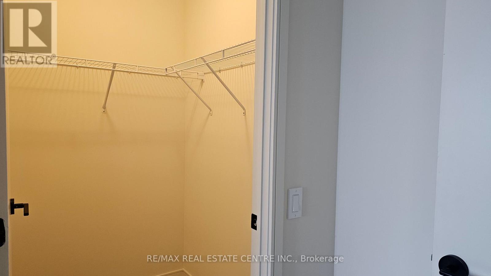 710 - 8020 Derry Road, Milton, Ontario  L9T 9N7 - Photo 10 - W12700588