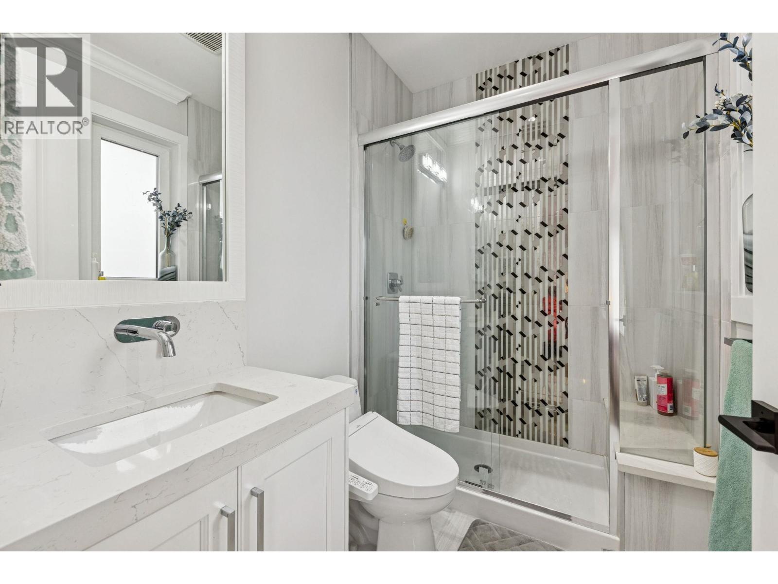 8580 Camden Crescent, Richmond, British Columbia  V7C 3G4 - Photo 30 - R3079955