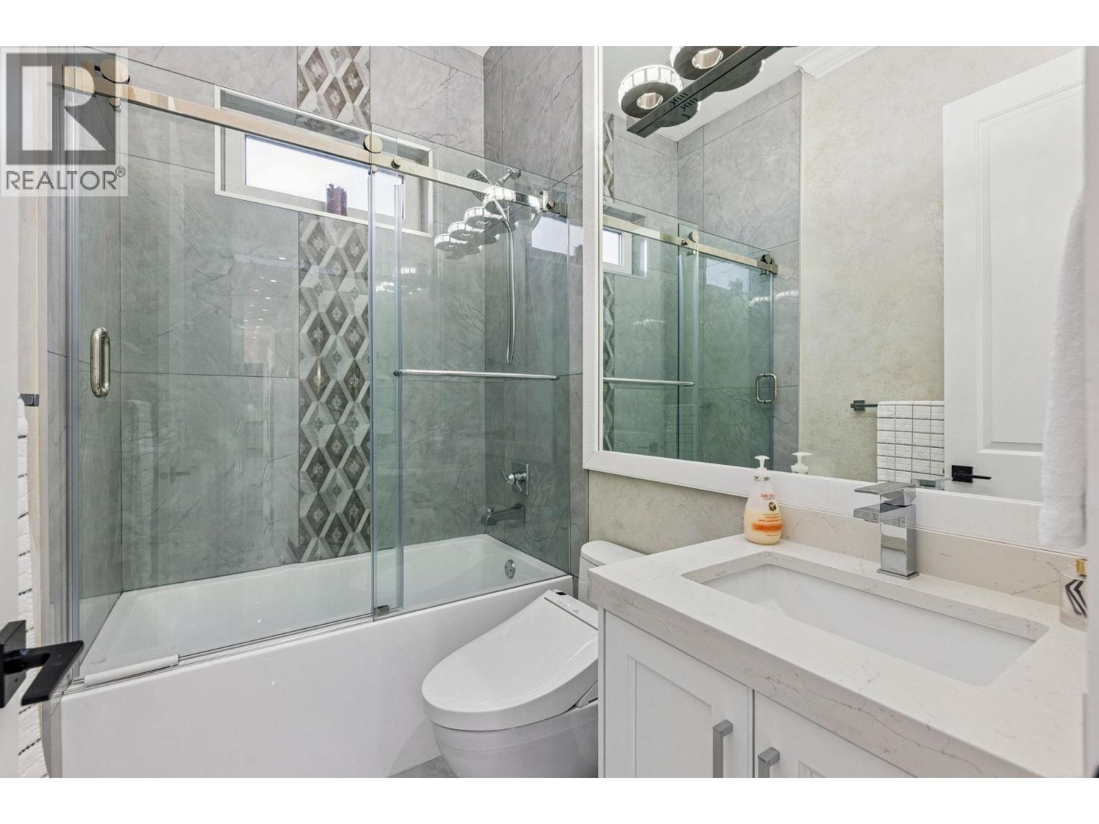 8580 Camden Crescent, Richmond, British Columbia  V7C 3G4 - Photo 33 - R3079955