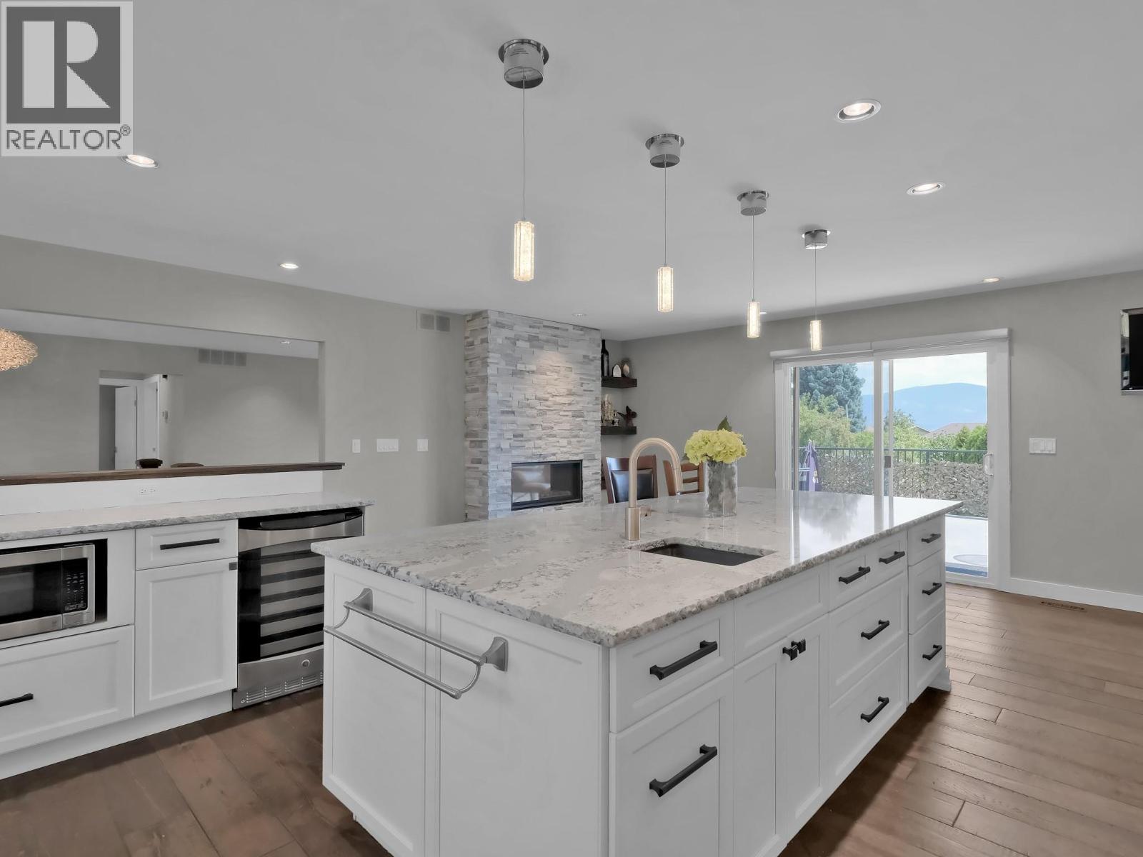 2284 Westville Place, west kelowna, British Columbia